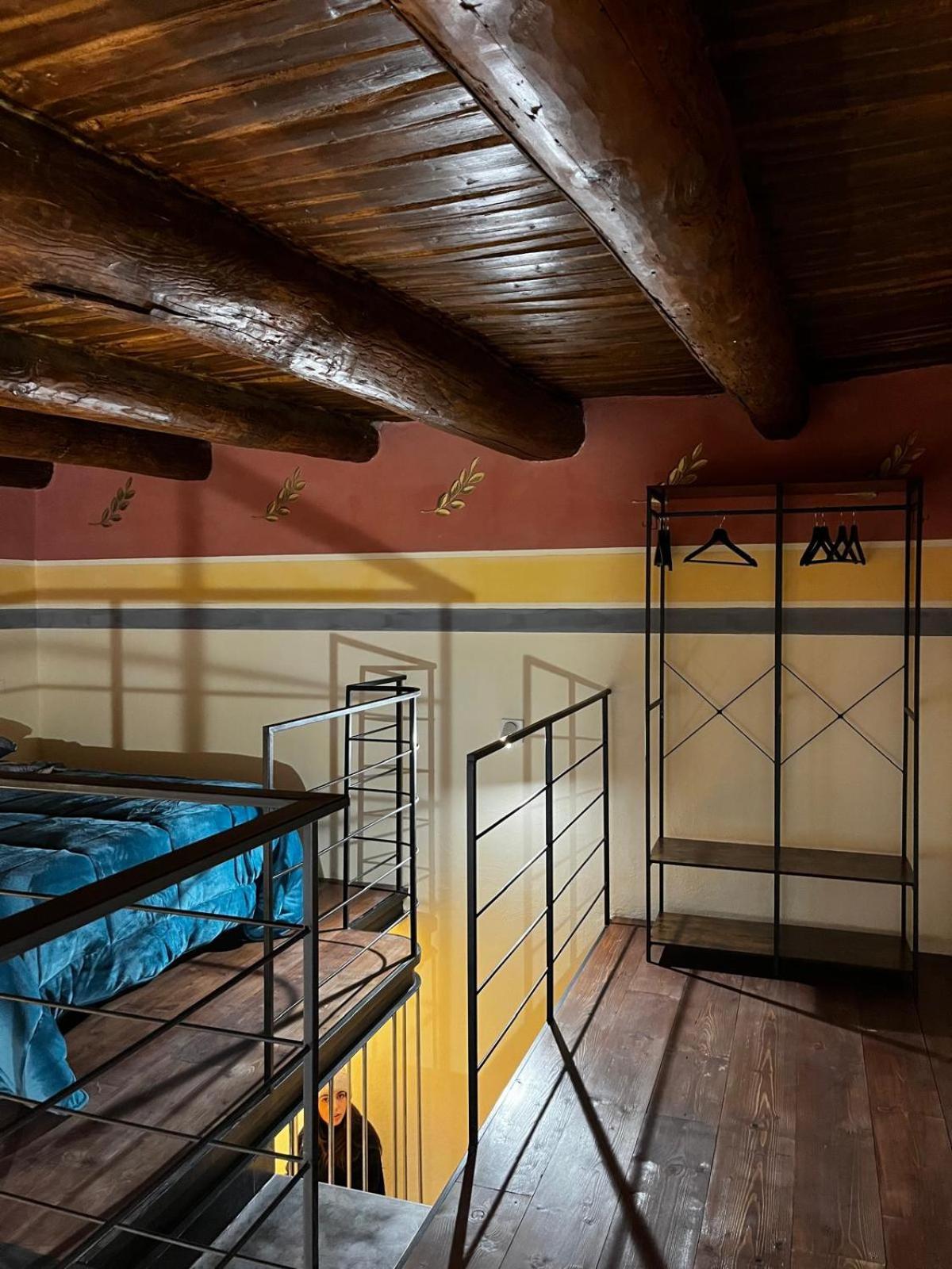 Apartment Domus Ars San Gregorio Armeno 41 *