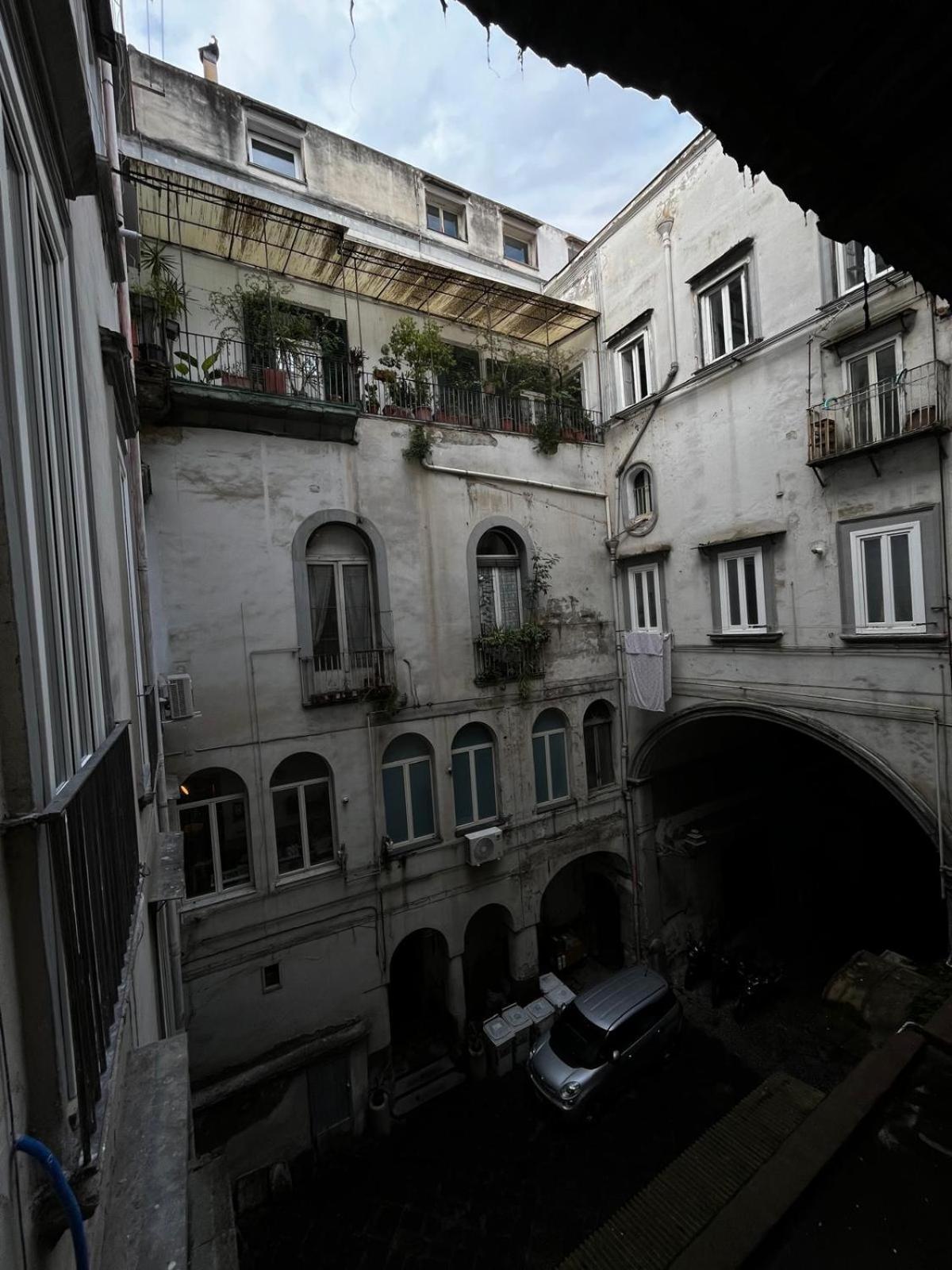 Apartment Domus Ars San Gregorio Armeno 41 Naples